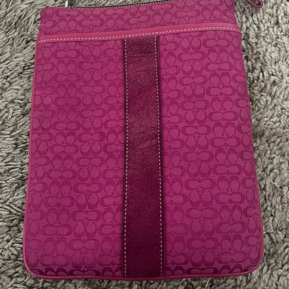 COACH shoulder bag ￼